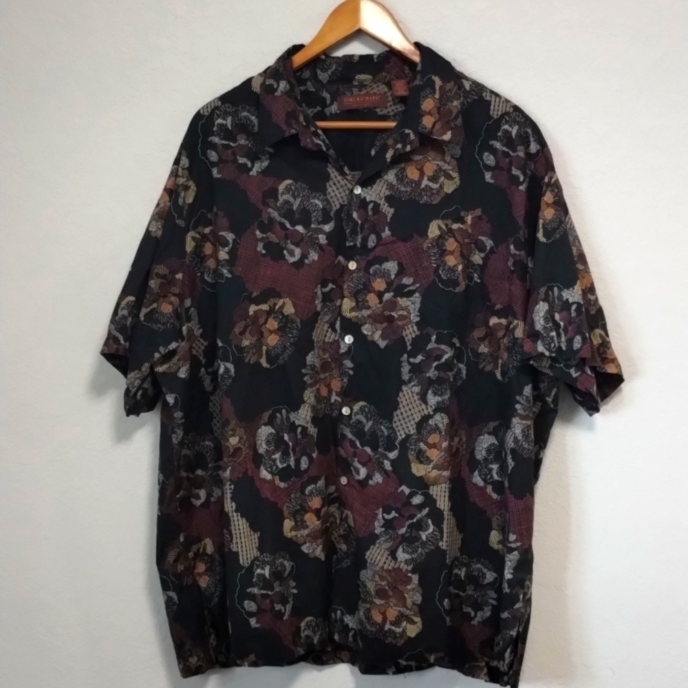 Tori Richard Black Honolulu Shirt